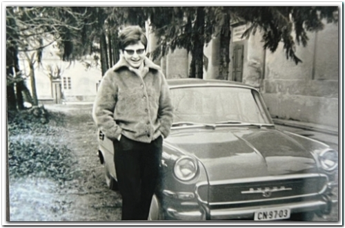 Leányuk a Skodával-500x330.jpg