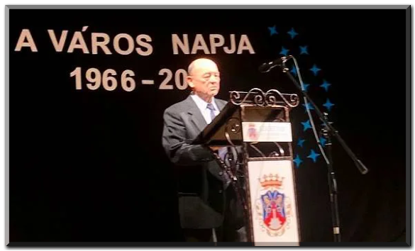 Dr. Benkő Kónya József a díszpolgári cím átadó ünnepségén. (Forrás: facebook) dr.Benkő-Kónya-József-díszpolgár.png