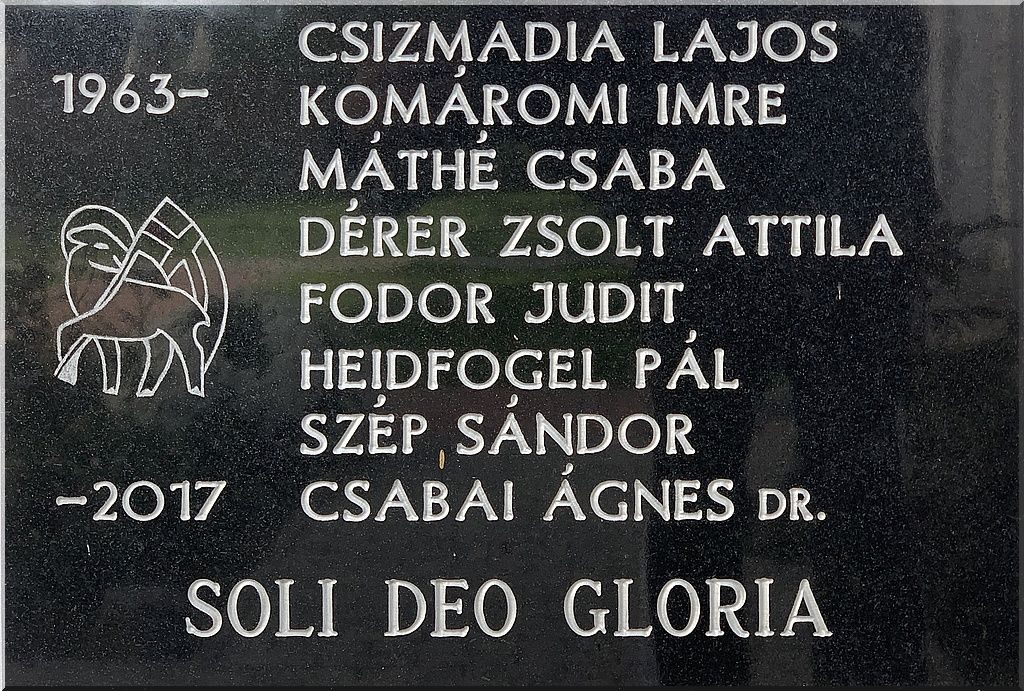 A 2015-ben felavatott II. Lelkipásztori Emléktábla TESEH_iii-emlektabla-1803-1963-1024x696.jpg